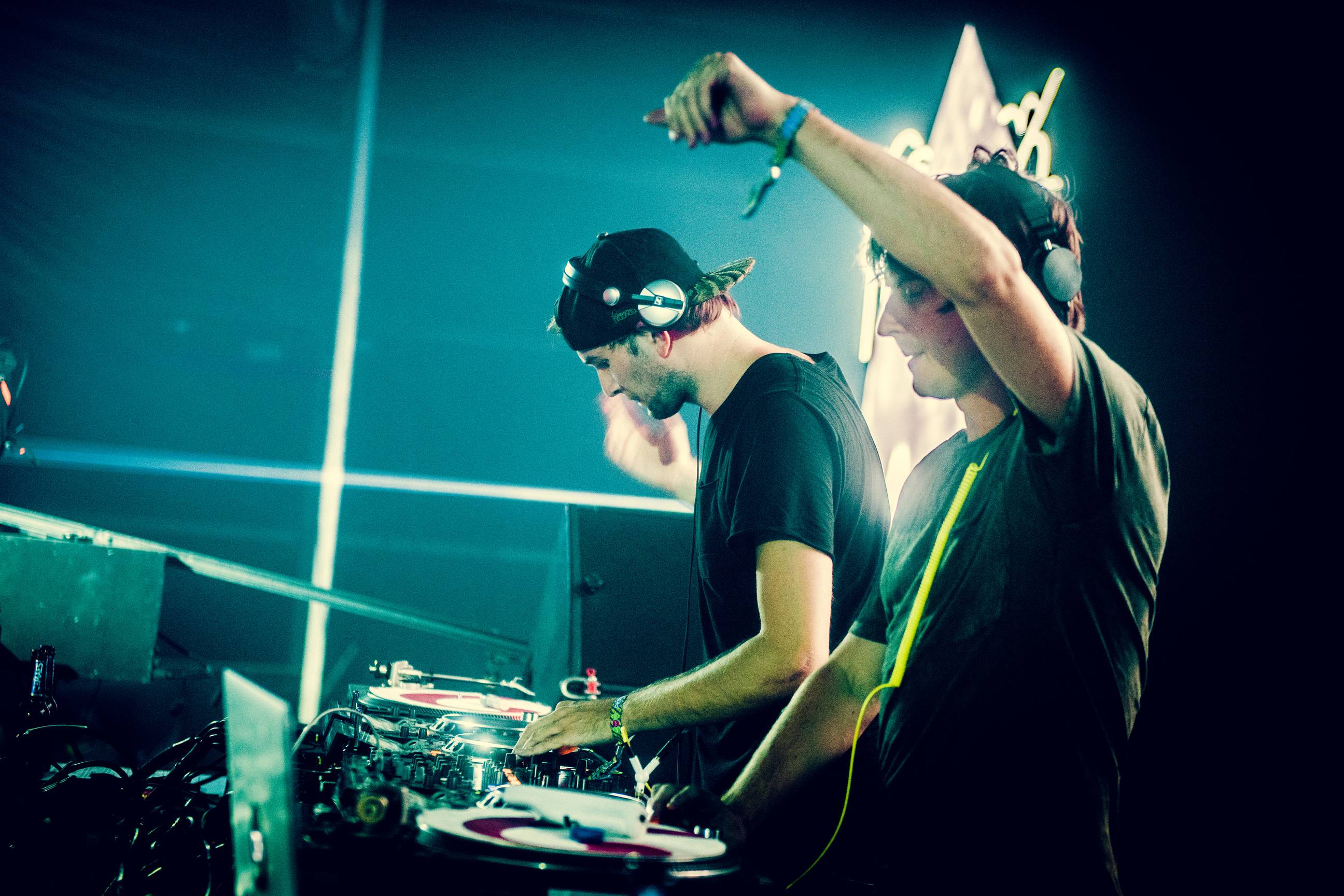 Camo & Krooked DJ Set